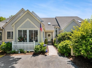 7 Gold Leaf Ln, Mashpee, Massachusetts, 2 Bedrooms Bedrooms, 5 Rooms Rooms,2.5 BathroomsBathrooms,Residential,For Sale,Gold Leaf Ln,73553170 7 Gold Leaf Ln, Mashpee, Massachusetts, 2 Bedrooms Bedrooms, 5 Rooms Rooms,2.5 BathroomsBathrooms,Residential,For Sale,Gold Leaf Ln,73553170