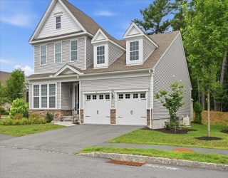43 Jameson Drive, Millis, Massachusetts, 3 Bedrooms Bedrooms, 8 Rooms Rooms,3 BathroomsBathrooms,Residential,For Sale,Jameson Drive,73553742