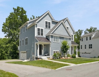 27 Clarks Hill Ln, Framingham, Massachusetts, 2 Bedrooms Bedrooms, 6 Rooms Rooms,2.5 BathroomsBathrooms,Residential,For Sale,Clarks Hill Ln,73553882