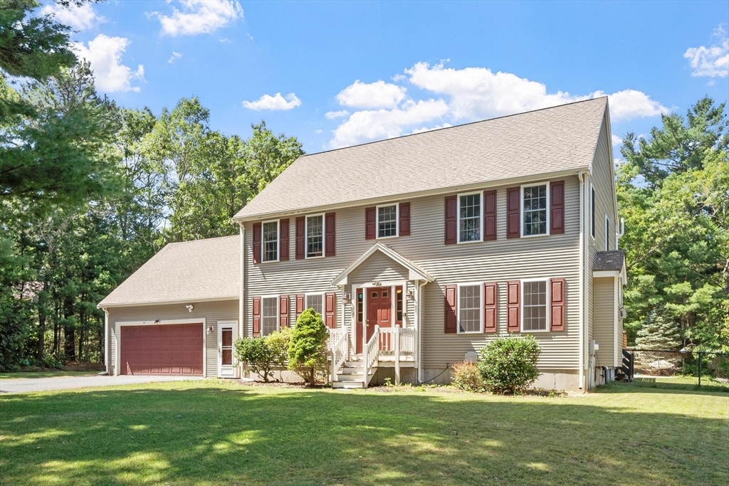 23 Black Cat Rd, Plymouth, Massachusetts, 3 Bedrooms Bedrooms, 6 Rooms Rooms,2.5 BathroomsBathrooms,Residential,For Sale,Black Cat Rd,73553885