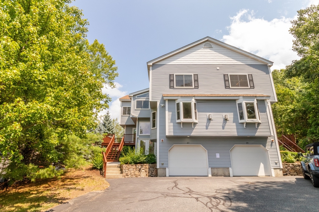 23 America Blvd, Ashland, Massachusetts, 2 Bedrooms Bedrooms, 6 Rooms Rooms,2.5 BathroomsBathrooms,Residential,For Sale,America Blvd,73554143