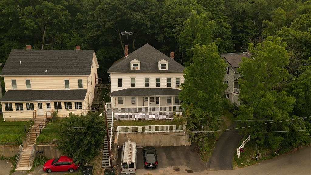 1-3 Oak St, Clinton, Massachusetts, 10 Bedrooms Bedrooms, 24 Rooms Rooms,4.5 BathroomsBathrooms,Residential Income,For Sale,Oak St,73553963