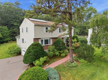 12 Swanson Rd, Framingham, Massachusetts, 4 Bedrooms Bedrooms, 9 Rooms Rooms,2.5 BathroomsBathrooms,Residential,For Sale,Swanson Rd,73548815 12 Swanson Rd, Framingham, Massachusetts, 4 Bedrooms Bedrooms, 9 Rooms Rooms,2.5 BathroomsBathrooms,Residential,For Sale,Swanson Rd,73548815
