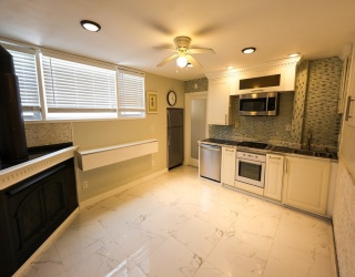 235 Savin Hill Avenue, Boston, Massachusetts, 1 Bedroom Bedrooms, 2 Rooms Rooms,1 BathroomBathrooms,Residential Lease,For Rent,Savin Hill Avenue,73554003
