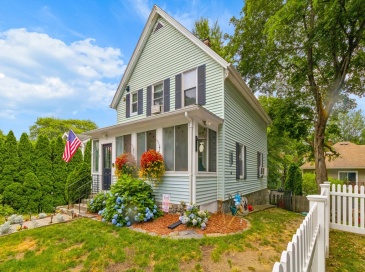 17 Palmieri Drive, Hudson, Massachusetts, 3 Bedrooms Bedrooms, 6 Rooms Rooms,1.5 BathroomsBathrooms,Residential,For Sale,Palmieri Drive,73551040