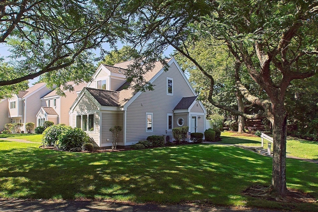 11 Howland Circle, Brewster, Massachusetts, 2 Bedrooms Bedrooms, 4 Rooms Rooms,2 BathroomsBathrooms,Residential,For Sale,Howland Circle,73553895