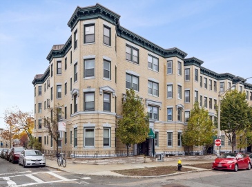 1427 Commonwealth Ave, Boston, Massachusetts, 1 Bedroom Bedrooms, 2 Rooms Rooms,1 BathroomBathrooms,Residential Lease,For Rent,Commonwealth Ave,73554099