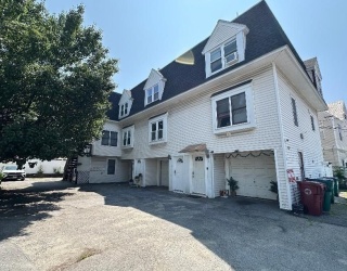54 Gates St, Lowell, Massachusetts, 2 Bedrooms Bedrooms, 4 Rooms Rooms,1.5 BathroomsBathrooms,Residential,For Sale,Gates St,73554078