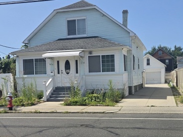 94 Baldwin St, West Springfield, Massachusetts, 5 Bedrooms Bedrooms, 10 Rooms Rooms,4 BathroomsBathrooms,Residential Lease,For Rent,Baldwin St,73554111