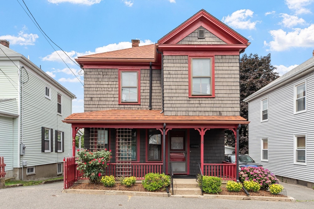 8 Chase Street, Beverly, Massachusetts, 3 Bedrooms Bedrooms, 7 Rooms Rooms,1.5 BathroomsBathrooms,Residential,For Sale,Chase Street,73553765