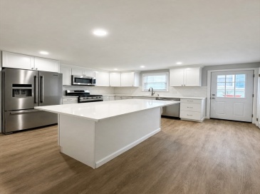 101 Rumney Rd, Revere, Massachusetts, 3 Bedrooms Bedrooms, 5 Rooms Rooms,1 BathroomBathrooms,Residential Lease,For Rent,Rumney Rd,73554110