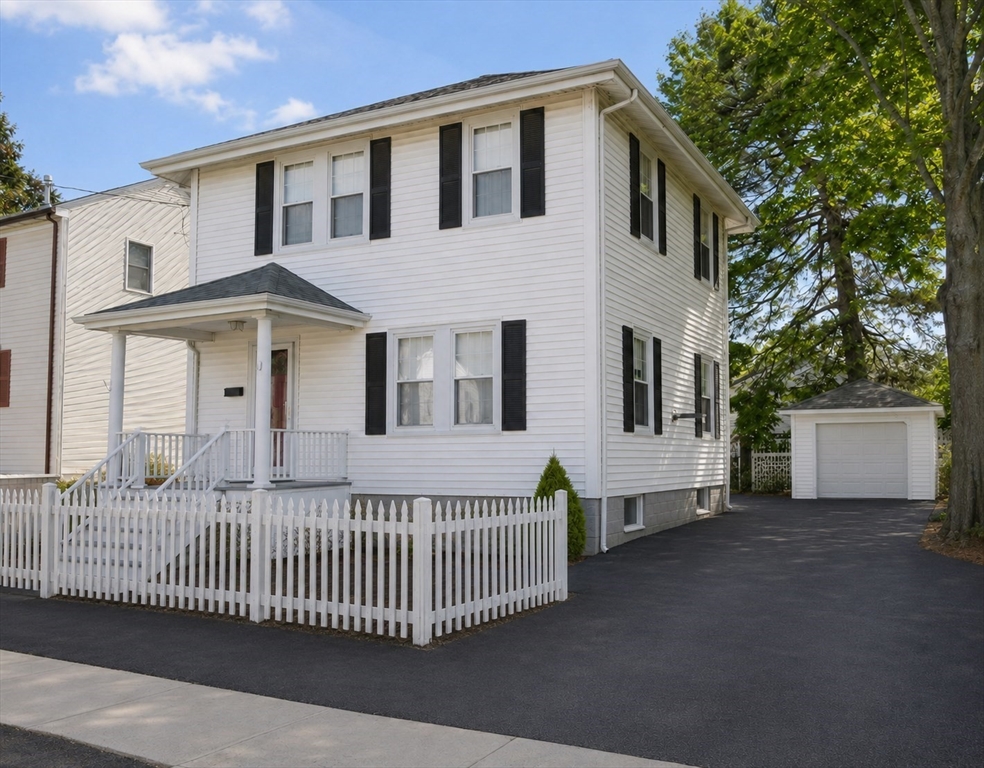 13 Boscobel St, Braintree, Massachusetts, 3 Bedrooms Bedrooms, 5 Rooms Rooms,2 BathroomsBathrooms,Residential Lease,For Rent,Boscobel St,73554131
