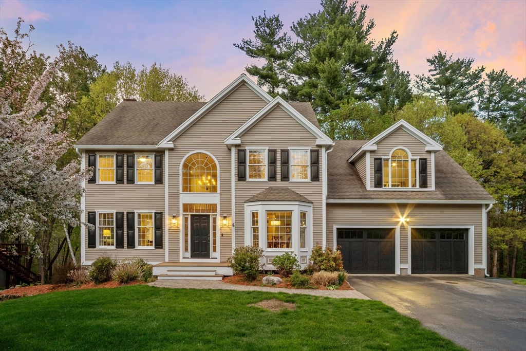 6 Jennifer Drive, Westford, Massachusetts, 4 Bedrooms Bedrooms, 9 Rooms Rooms,2.5 BathroomsBathrooms,Residential,For Sale,Jennifer Drive,73516908