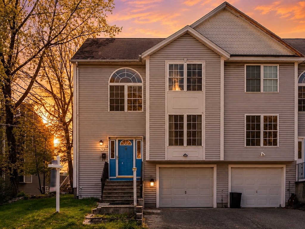 12 Hyannis Place, Worcester, Massachusetts, 3 Bedrooms Bedrooms, 6 Rooms Rooms,1.5 BathroomsBathrooms,Residential,For Sale,Hyannis Place,73512247