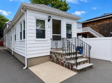 15 Argyle, Revere, Massachusetts, 1 Bedroom Bedrooms, 4 Rooms Rooms,1 BathroomBathrooms,Residential,For Sale,Argyle,73537970