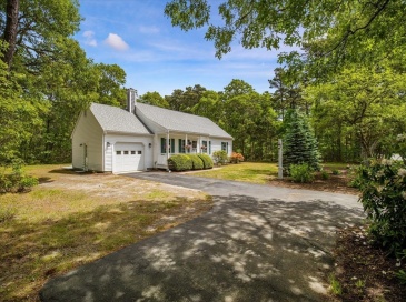 21 Sadies Way, Harwich, Massachusetts, 3 Bedrooms Bedrooms, 7 Rooms Rooms,2 BathroomsBathrooms,Residential,For Sale,Sadies Way,73538274