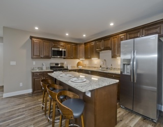4 Sabrina Way, Agawam, Massachusetts, 4 Bedrooms Bedrooms, 6 Rooms Rooms,3 BathroomsBathrooms,Residential,For Sale,Sabrina Way,73359348