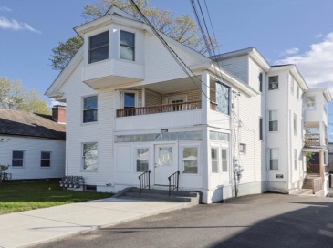 33-35 Lancaster St, Leominster, Massachusetts, 8 Bedrooms Bedrooms, 16 Rooms Rooms,4 BathroomsBathrooms,Residential Income,For Sale,Lancaster St,73513673