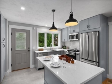 14 Norway Farms Dr, Norfolk, Massachusetts, 2 Bedrooms Bedrooms, 4 Rooms Rooms,1 BathroomBathrooms,Residential Lease,For Rent,Norway Farms Dr,73521501