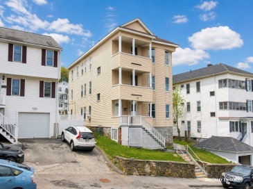 10 Hillside Street, Worcester, Massachusetts, 6 Bedrooms Bedrooms, 15 Rooms Rooms,3 BathroomsBathrooms,Residential Income,For Sale,Hillside Street,73517815