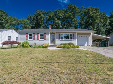12 Daniel Dr, Chicopee, Massachusetts, 3 Bedrooms Bedrooms, 6 Rooms Rooms,1.5 BathroomsBathrooms,Residential,For Sale,Daniel Dr,73539450 12 Daniel Dr, Chicopee, Massachusetts, 3 Bedrooms Bedrooms, 6 Rooms Rooms,1.5 BathroomsBathrooms,Residential,For Sale,Daniel Dr,73539450