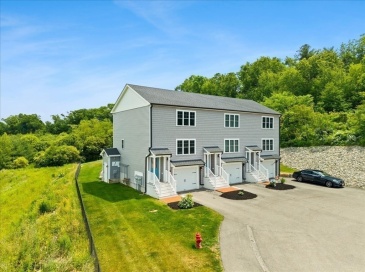 55 Plymouth St, Whitman, Massachusetts, 2 Bedrooms Bedrooms, 5 Rooms Rooms,1.5 BathroomsBathrooms,Residential,For Sale,Plymouth St,73537022 55 Plymouth St, Whitman, Massachusetts, 2 Bedrooms Bedrooms, 5 Rooms Rooms,1.5 BathroomsBathrooms,Residential,For Sale,Plymouth St,73537022