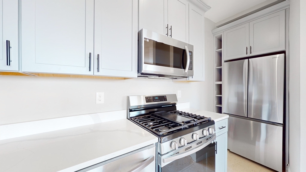 179 Highland St, Boston, Massachusetts, 2 Bedrooms Bedrooms, 5 Rooms Rooms,2 BathroomsBathrooms,Residential Lease,For Rent,Highland St,73549295
