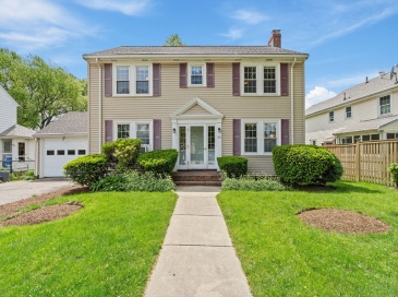 188 Brighton St, Belmont, Massachusetts, 3 Bedrooms Bedrooms, 7 Rooms Rooms,2.5 BathroomsBathrooms,Residential,For Sale,Brighton St,73526196