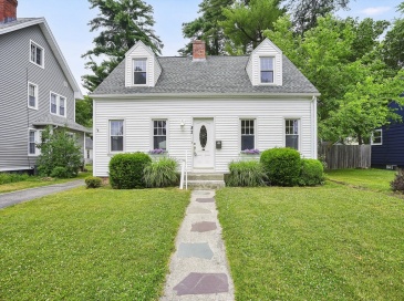 82 Biltmore St, Springfield, Massachusetts, 3 Bedrooms Bedrooms, 6 Rooms Rooms,1 BathroomBathrooms,Residential,For Sale,Biltmore St,73538943 82 Biltmore St, Springfield, Massachusetts, 3 Bedrooms Bedrooms, 6 Rooms Rooms,1 BathroomBathrooms,Residential,For Sale,Biltmore St,73538943