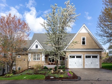 18 Aberdeen, Plymouth, Massachusetts, 2 Bedrooms Bedrooms, 8 Rooms Rooms,2.5 BathroomsBathrooms,Residential,For Sale,Aberdeen,73515926 18 Aberdeen, Plymouth, Massachusetts, 2 Bedrooms Bedrooms, 8 Rooms Rooms,2.5 BathroomsBathrooms,Residential,For Sale,Aberdeen,73515926