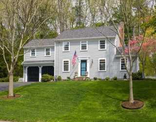 26 Hobart Road, Wellesley, Massachusetts, 4 Bedrooms Bedrooms, 8 Rooms Rooms,2.5 BathroomsBathrooms,Residential,For Sale,Hobart Road,73516155