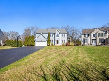 16 Blackstone Ln, Grafton, Massachusetts, 4 Bedrooms Bedrooms, 11 Rooms Rooms,2.5 BathroomsBathrooms,Residential,For Sale,Blackstone Ln,73499420 16 Blackstone Ln, Grafton, Massachusetts, 4 Bedrooms Bedrooms, 11 Rooms Rooms,2.5 BathroomsBathrooms,Residential,For Sale,Blackstone Ln,73499420