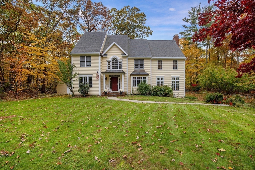 9 Fletcher St, Plainville, Massachusetts, 5 Bedrooms Bedrooms, 10 Rooms Rooms,3.5 BathroomsBathrooms,Residential,For Sale,Fletcher St,73489155