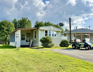 281 Chauncey Walker St, Belchertown, Massachusetts, 2 Bedrooms Bedrooms, 6 Rooms Rooms,1 BathroomBathrooms,Residential,For Sale,Chauncey Walker St,73554147