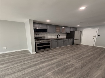 262 E Haverhill St, Lawrence, Massachusetts, 1 Bedroom Bedrooms, 3 Rooms Rooms,1 BathroomBathrooms,Residential Lease,For Rent,E Haverhill St,73554149