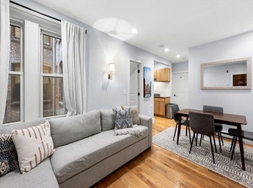 25 Clark Street, Boston, Massachusetts, 2 Bedrooms Bedrooms, 4 Rooms Rooms,1 BathroomBathrooms,Residential Lease,For Rent,Clark Street,73554192 25 Clark Street, Boston, Massachusetts, 2 Bedrooms Bedrooms, 4 Rooms Rooms,1 BathroomBathrooms,Residential Lease,For Rent,Clark Street,73554192