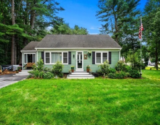 38 Ledge Road, Chelmsford, Massachusetts, 3 Bedrooms Bedrooms, 7 Rooms Rooms,1 BathroomBathrooms,Residential,For Sale,Ledge Road,73554207