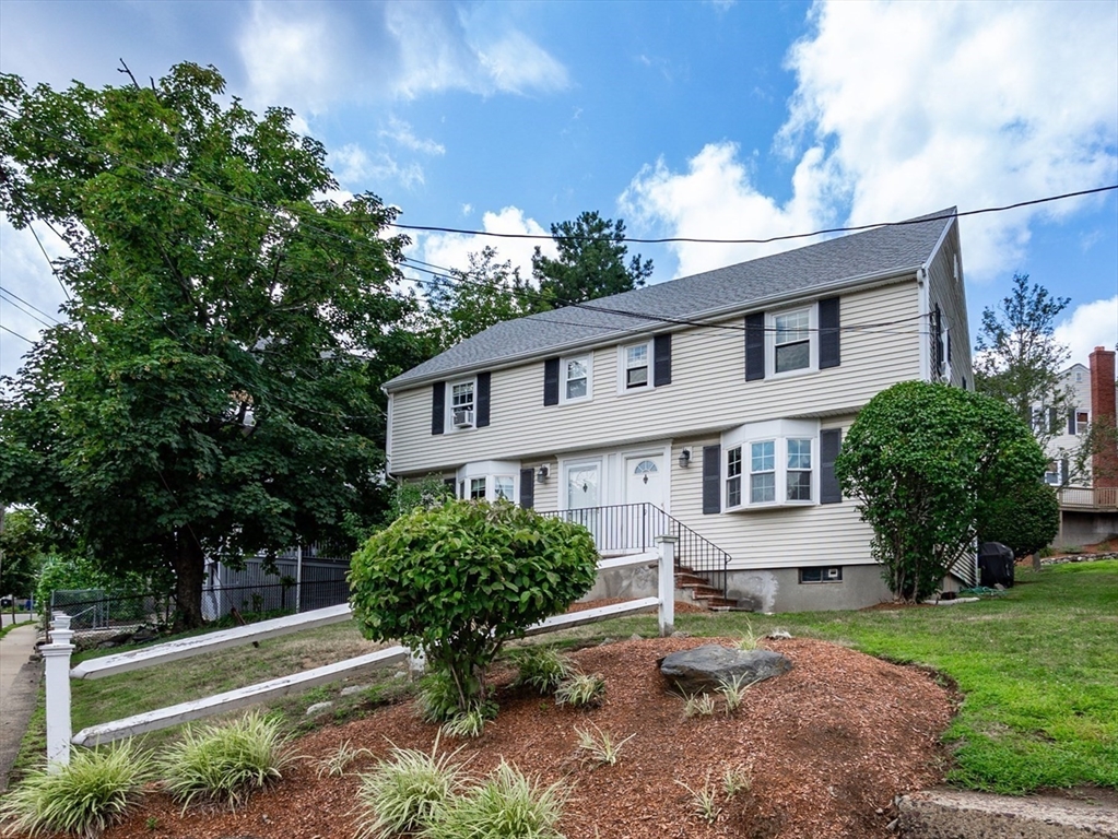 9 Bow St, Arlington, Massachusetts, 3 Bedrooms Bedrooms, 6 Rooms Rooms,1 BathroomBathrooms,Residential,For Sale,Bow St,73554150