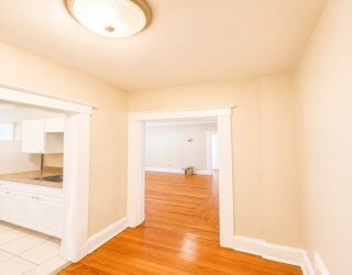 415 County Street, New Bedford, Massachusetts, 1 Bedroom Bedrooms, 2 Rooms Rooms,1 BathroomBathrooms,Residential Lease,For Rent,County Street,73554218