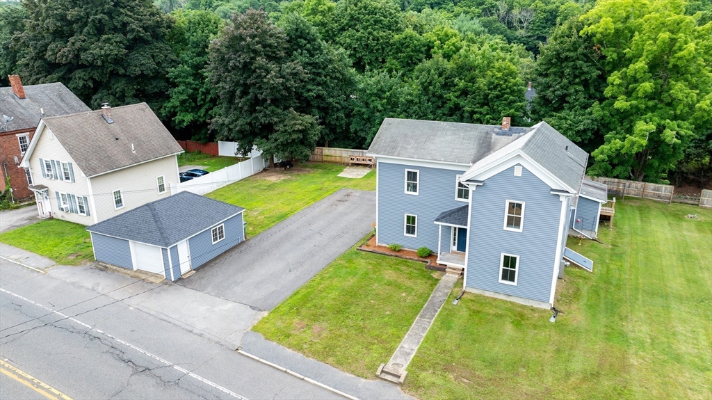 1255 Main St, Warren, Massachusetts, 4 Bedrooms Bedrooms, 11 Rooms Rooms,3 BathroomsBathrooms,Residential,For Sale,Main St,73554252