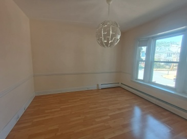 18 Myrick St, Boston, Massachusetts, 3 Bedrooms Bedrooms, 6 Rooms Rooms,1 BathroomBathrooms,Residential Lease,For Rent,Myrick St,73554263