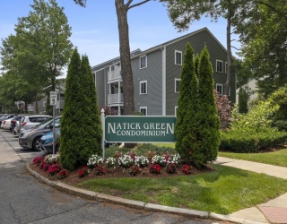 9 Post Oak Ln, Natick, Massachusetts, 2 Bedrooms Bedrooms, 5 Rooms Rooms,2 BathroomsBathrooms,Residential,For Sale,Post Oak Ln,73554264