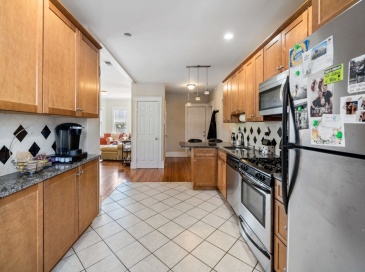 5 Breck Ave, Boston, Massachusetts, 3 Bedrooms Bedrooms, 5 Rooms Rooms,2 BathroomsBathrooms,Residential Lease,For Rent,Breck Ave,73554291