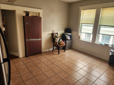 43 Sumner St, Revere, Massachusetts, 2 Bedrooms Bedrooms, 4 Rooms Rooms,1 BathroomBathrooms,Residential Lease,For Rent,Sumner St,73554364