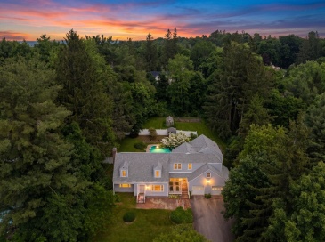 6 Newton Place, Sturbridge, Massachusetts, 6 Bedrooms Bedrooms, 15 Rooms Rooms,5.5 BathroomsBathrooms,Residential,For Sale,Newton Place,73540795 6 Newton Place, Sturbridge, Massachusetts, 6 Bedrooms Bedrooms, 15 Rooms Rooms,5.5 BathroomsBathrooms,Residential,For Sale,Newton Place,73540795