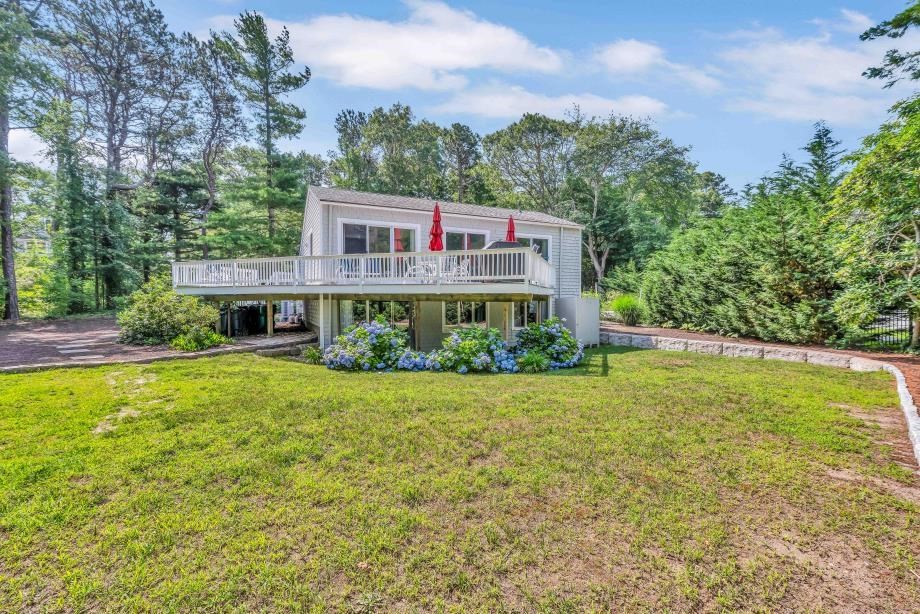 27 Running Light Way, Mashpee, Massachusetts, 4 Bedrooms Bedrooms, 5 Rooms Rooms,2 BathroomsBathrooms,Residential,For Sale,Running Light Way,73554398