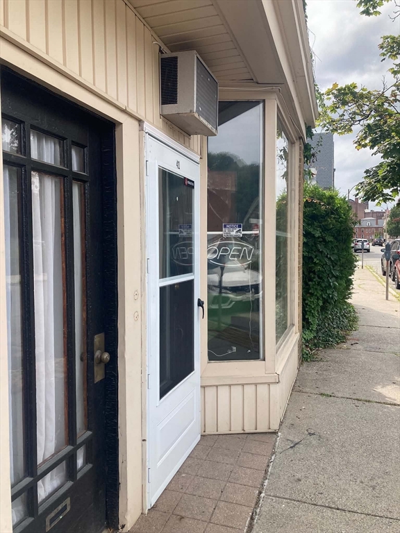 41 Elm St., Fitchburg, Massachusetts, ,Commercial Lease,For Rent,Elm St.,73554432