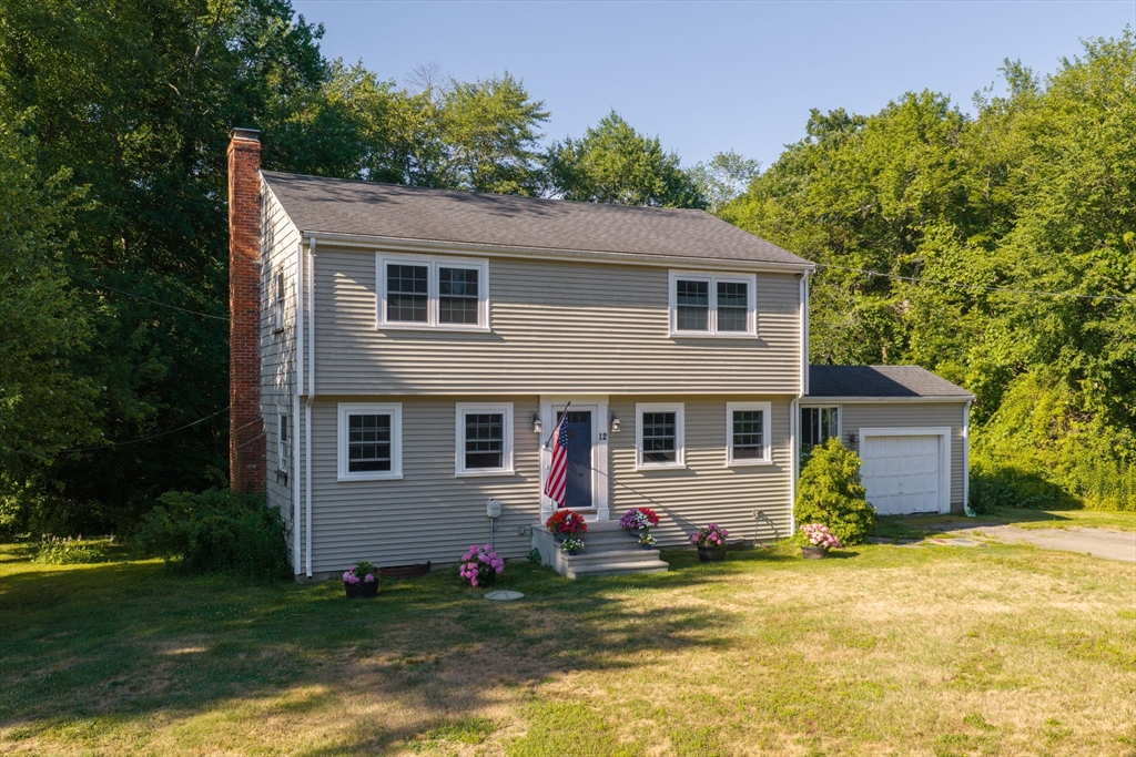 12 Cairnslea Ln, Scituate, Massachusetts, 4 Bedrooms Bedrooms, 8 Rooms Rooms,2 BathroomsBathrooms,Residential,For Sale,Cairnslea Ln,73554411