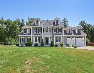 22 Chamberlains Mill Ln, Groton, Massachusetts, 4 Bedrooms Bedrooms, 9 Rooms Rooms,3.5 BathroomsBathrooms,Residential,For Sale,Chamberlains Mill Ln,73554399