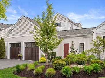69 Abbey Road, Westwood, Massachusetts, 2 Bedrooms Bedrooms, 7 Rooms Rooms,3 BathroomsBathrooms,Residential,For Sale,Abbey Road,73492930